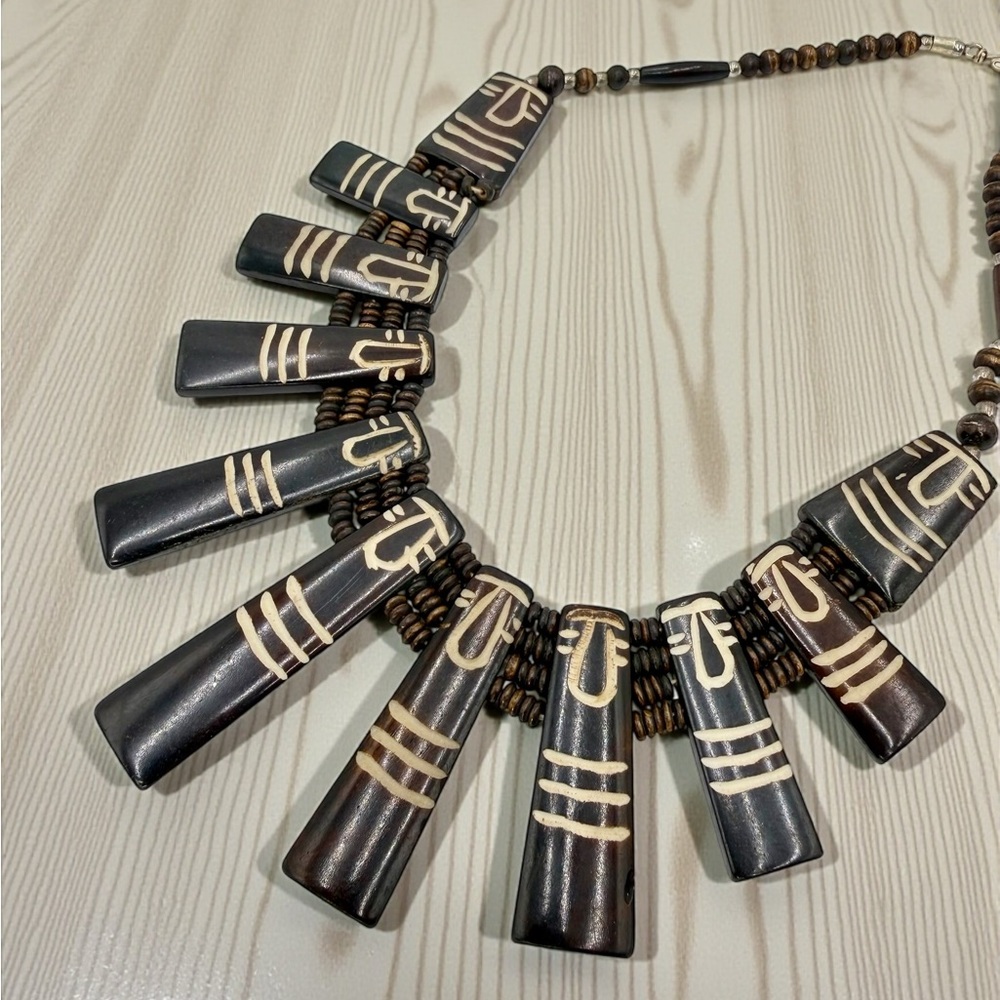 Vintage Carved Bone Statement Bib Collar Necklace Tribal 118g - Picture 14 of 17